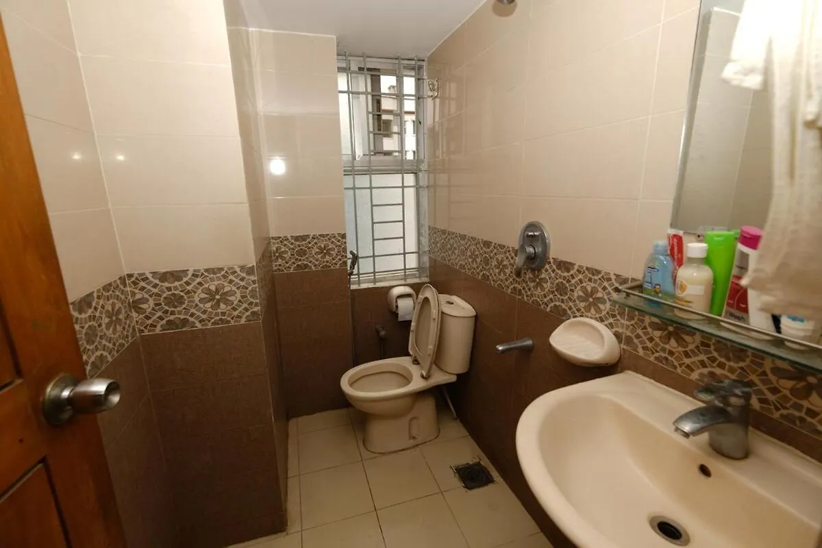 Cutie Home Luxurious Lakeside Apartment 다카